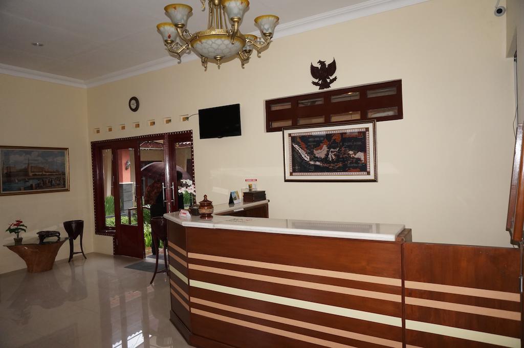 3C Familia Residence Джок'якарта Екстер'єр фото